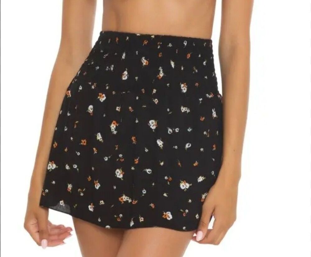 Isabella Rose Mini Skirt Womens Small Black Floral Tulla Smocked Waistband